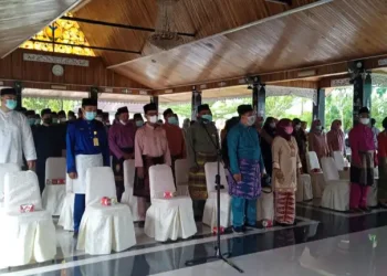 Bupati Batanghari Lantik Pejabat Struktual ASN di Rumah Dinas Bupati