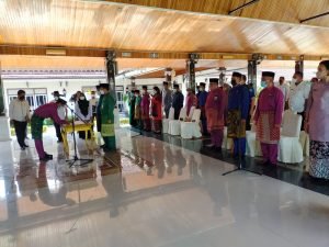 Lantik Pejabat Pemda Batang Hari, Sekda: Kepercayaan ini Jalankan dengan Baik dan Penuh Tanggung Jawab