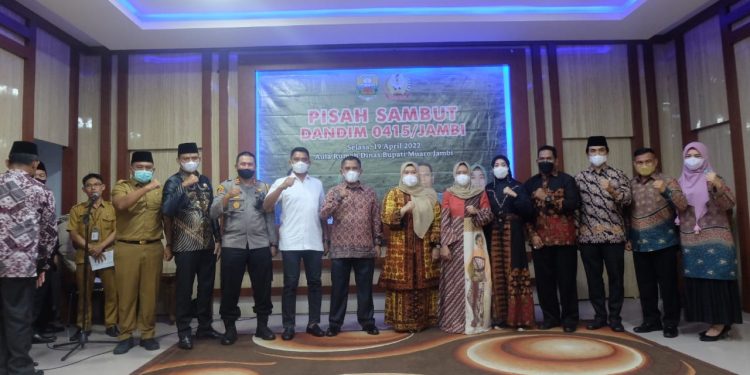 Bupati Muaro Jambi Menghadiri Kegiatan Pisah Sambut Komandan Kodim (Dandim) 0415/ Jambi