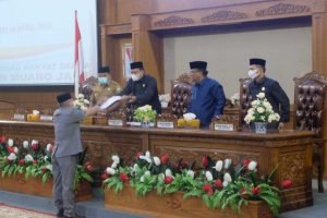 DPRD Kabupaten Muaro Jambi Menggelar Rapat Paripurna Terkait LKPJ Bupati Muaro Jambi Tahun 2021