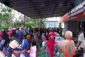 Pemkab Batanghari Salurkan Tiga Program Bansos