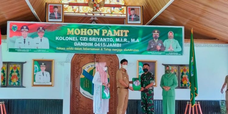 Bupati Fadhil Arief Hadiri Acara Mohon Pamit Dandim 0415/Jambi