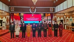 Lantik Empat Pejabat Eselon II, Gubernur Al Haris: Setahun Tak Ada Perubahan Turun Eselon