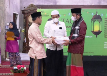 Safari Ramadan Saat Nuzulul Qur’an, Edi Purwanto Bagikan Sembako