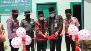 Sudirman Resmikan Rumah Program Bakti Fisik PWN di Batanghari