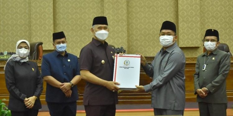 Rekomendasi dari DPRD Kota Jambi Terhadap LKPJ Walikota Jambi Tahun 2021