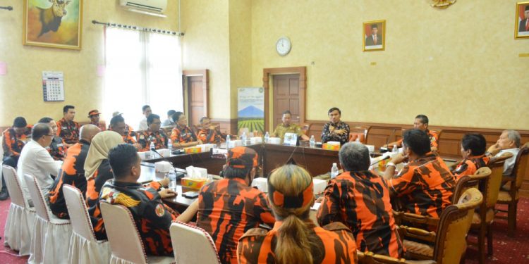 Edi Purwanto Terima Audiensi Pemuda Pancasila Terkait Batubara di Jambi