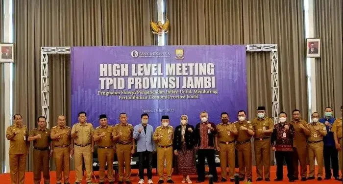 Gubernur Al Haris Buka Rapat TPID Provinsi Jambi
