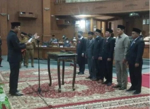 Ketua DPRD Muaro Jambi Lantik Pengurus Badan Kehormatan