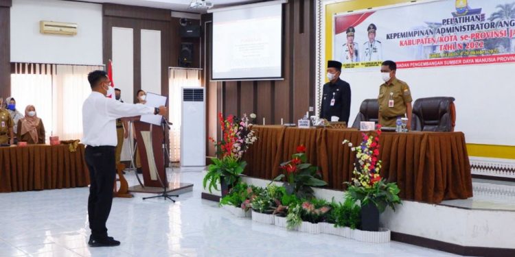 Wagub Sani: Pemimpin Harus Miliki Strategi Inovatif