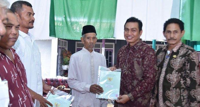 Bupati Fadhil Arief Targetkan 2024 Seluruh Tanah Warga Batanghari Bersertifikat