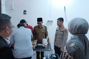 Wabup Bakhtiar Tinjau Sunatan Massal PD IWO Batanghari
