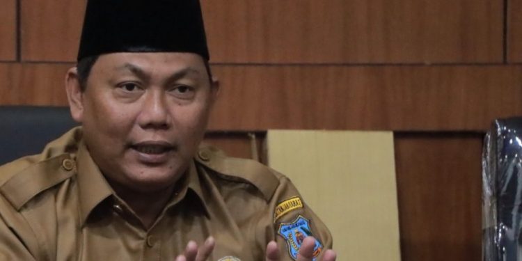 Wakil Bupati Tanjungjabung Barat Menggelar Rapat Guna Menindaklanjuti Hasil Peninjauan Jembatan di Lubuk Bernai