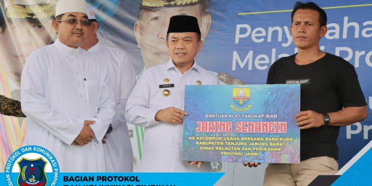 Bupati Dampingi Gubernur dalam Rangka Launching Penerima Bantuan Sosial kepada Nelayan