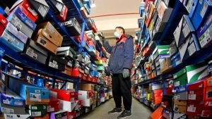 Harga Naik, Warga As Bayar Lebih Mahal Bagi Belanja Natal