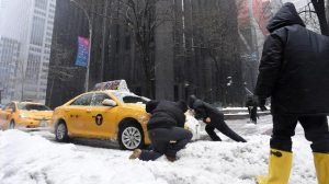 Cuaca Ekstrem Di As Tewaskan 9 Orang Hingga Ribuan Penerbangan Batal