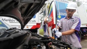 Pengamat Sebut Mobil Bbg Perlu Subsidi Macam Kendaraan Beroda Empat Listrik