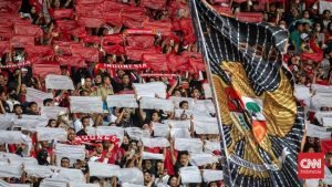 Suporter Indonesia Pecahkan Kaca Bus Thailand, Sty Jadi Waswas