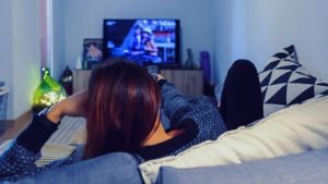 5 Ide Menghabiskan Tahun Baru Di Rumah Aja, Tidak Perlu Kehujanan