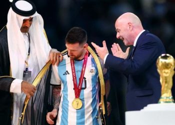 Bisht Messi Ditawar Kesultanan Oman Rp15 Miliar