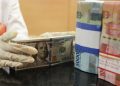 Rupiah Macet Rp15.662 Per Dolar As Pagi Ini