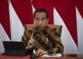 Jokowi: Jika Ada Persoalan Ke Saya, Giliran Nyanyi-Nyanyi Enggak Ngajak