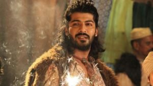 Keluarga Pastikan Sheezan Khan Kooperatif Soal Kasus Maut Tunisha