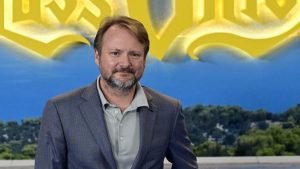 Alasan Sutradara Ingin Knives Out 3 Berlatar Di As: Dekat Rumah