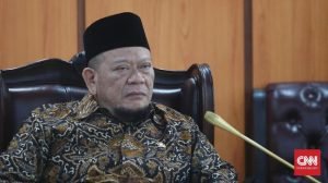 La Nyalla Resmi Mencalonkan Diri Jadi Ketua Umum Pssi