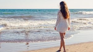 7 Cara Ampuh Melupakan Cinta Tak Berbalas, Jangan Cari ‘Pelarian’