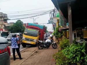 Masih Penyelidikan dan Pemberkasan, Truk Batu Bara yang Terperosok di Simpang Kawat Belum di Sanksi
