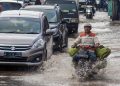 Hujan, 15 Ruas Jalan Di Dki Dki Jakarta Tergenang Air