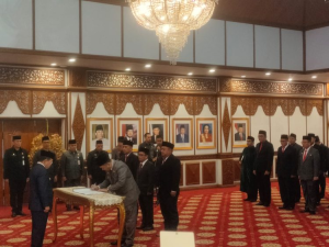 Gubernur Al Haris Lantik 54 Pejabat Eselon III, Ini Nama-namanya