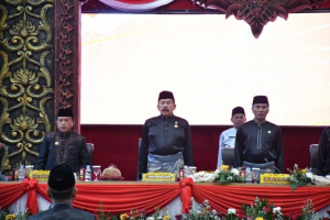 Penjelasan Gubernur Al Haris Soal Penanganan Angkutan Batu Bara Saat Paripurna HUT Provinsi Jambi