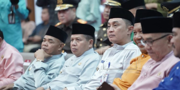 Pj Bupati Muarojambi Menghadiri Rapat DPRD Provinsi Jambi Dalam Rangka HUT-66 Prov Jambi