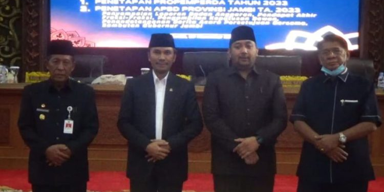 DPRD Sahkan APBD 2023 Provinsi Jambi Rp 5,5 triliun dan Diberi Target Tanpa SILPA