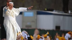 Raja Charles Kenang Paus Benediktus Sosok Yang Upayakan Perdamaian