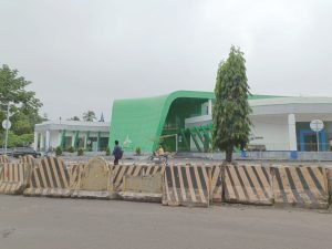 Terminal Rp 15 Miliar Milik Pemkot Jambi Susah Air, Pedagang Mau Tak Mau Ambil Air dari WC Umum