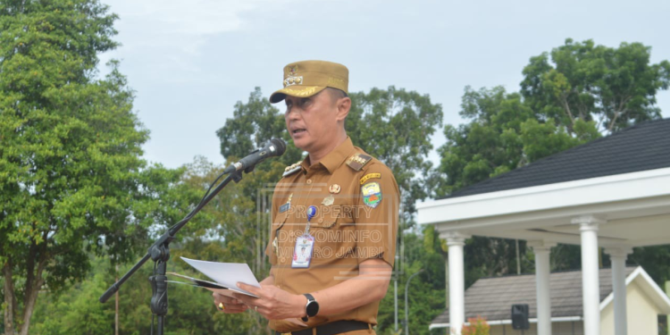 Pj Bupati Muarojambi Kembali Menjadi Inspektur Upacara Pada Apel Gabungan