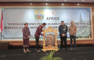 Pj Bupati Muarojambi Buka Bimtek SIPD