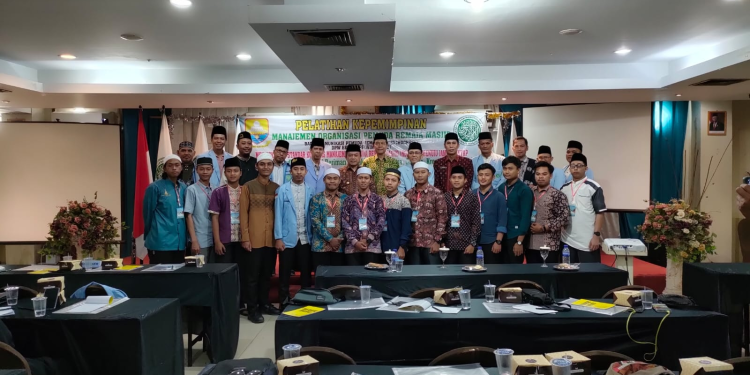 Gubernur Al Haris Harap DMI dan Remaja Masjid Jambi Kalaborasi Membina Remaja Masjid Berakhlak