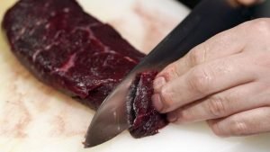 Jepang Bakal Jual Daging Ikan Paus Lewat Mesin Otomatis