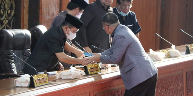 Gubernur Jambi, Al Haris Merespon Positif Masukan Dewan sebagai Evaluasi Kinerja Pemerintah