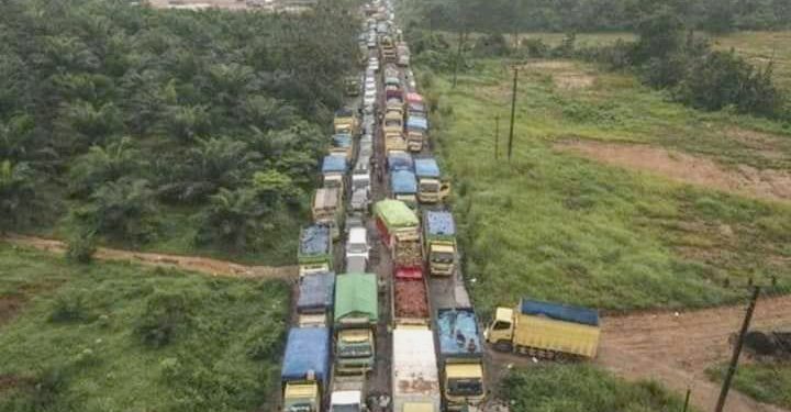 Macet! Dir Lantas Polda Jambi Tegaskan Tak Akan Buka Jalan Sebelum Ada Langkah Konkrit Pemprov Jambi