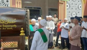 Mashuri Serahkan Musala Safangah kepada Warga