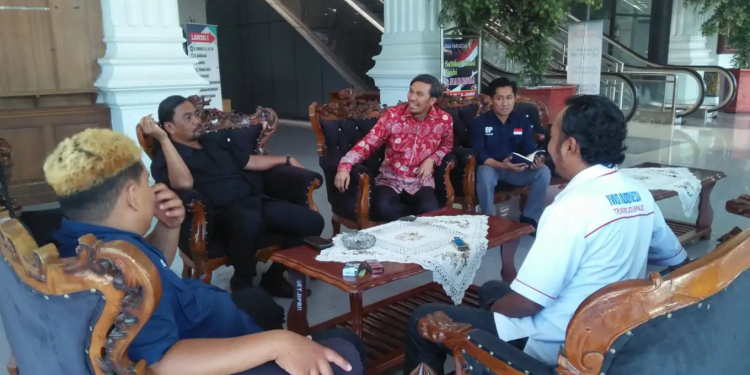 Ketua DPRD Provinsi Jambi Menerima Audiensi Pengurus IWOI