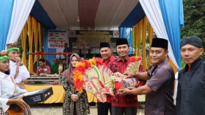 Dapat Bantuan Alat Kesenian dari Edi Purwanto, Kades di Kecamatan Singkut Ucapkan Terima Kasih