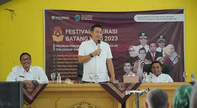 Hari Pertama Masuk Kerja Pasca Libur Lebaran, Bupati Fadhil Arief Kunjungi Dinas Pendidikan dan Kebudayaan Batanghari