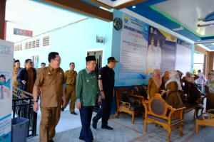 Wagub Sani Meninjau Proses Ujian Akhir Tahun di SMA dan SMK Kerinci