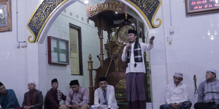 Ketua DPRD Provinsi Melakukan Safari Ramadan Bersama Masyarakat Desa Sungai Duren